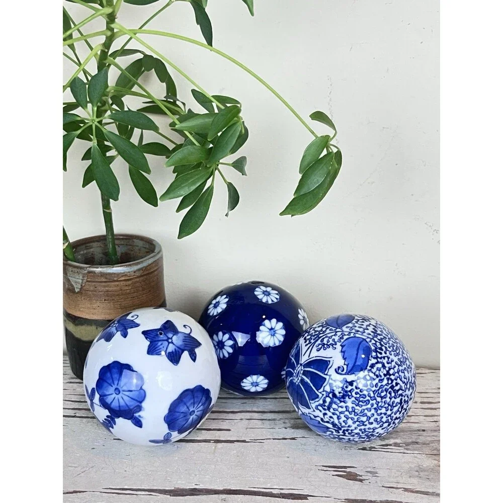 Vintage Pier 1 Blue & White Chinoiserie China Hand Painted Globes (3) Home Decor